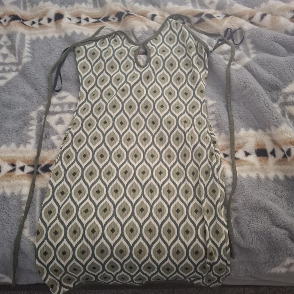 Olive Geometric Sleeveless Women's Dress